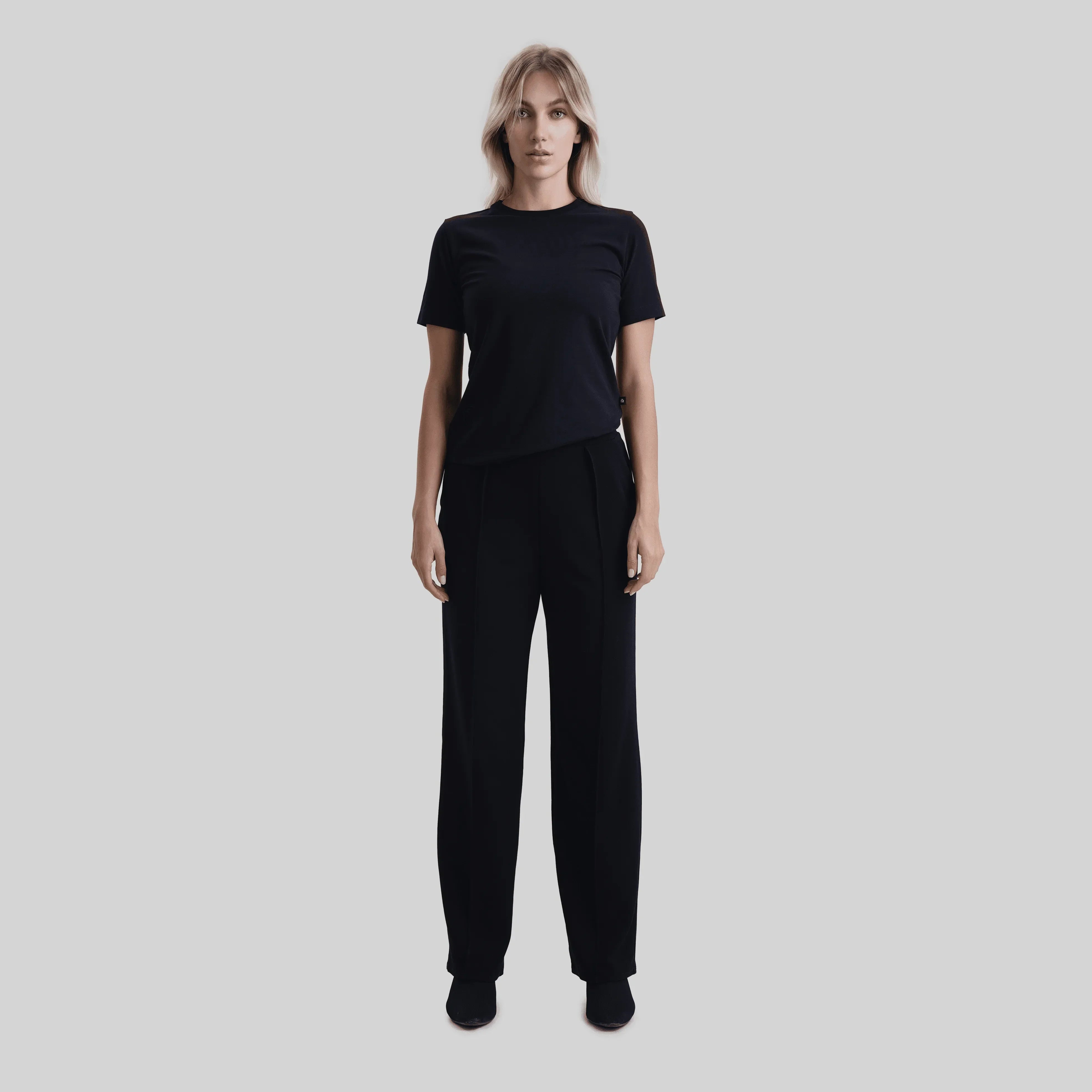 BENTLEY T-SHIRT WOMEN BLACK - Monastery
