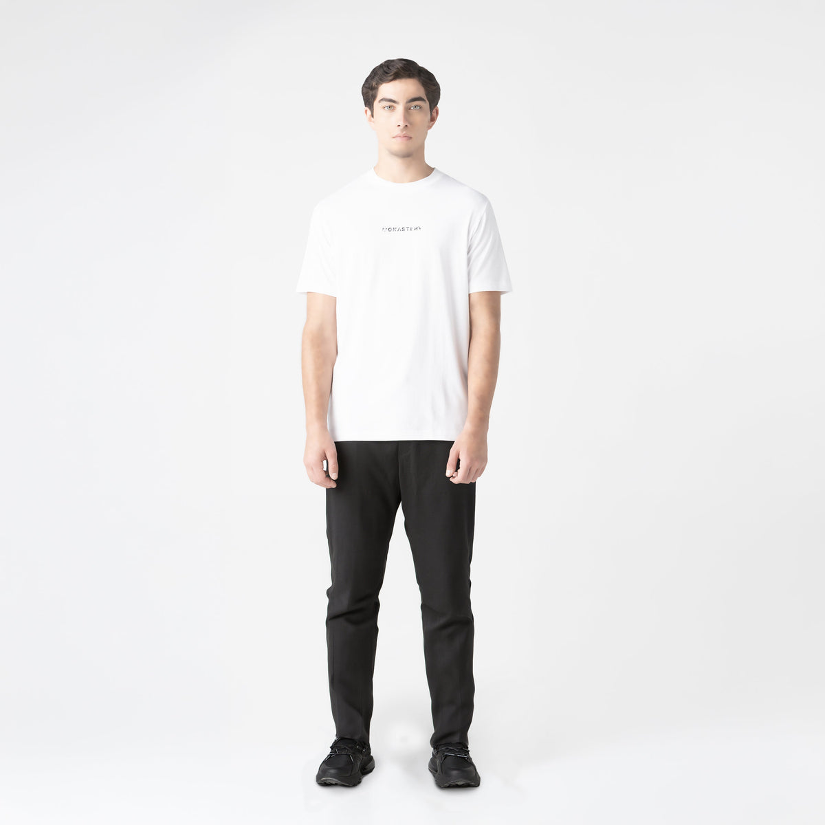 DILUM WHITE