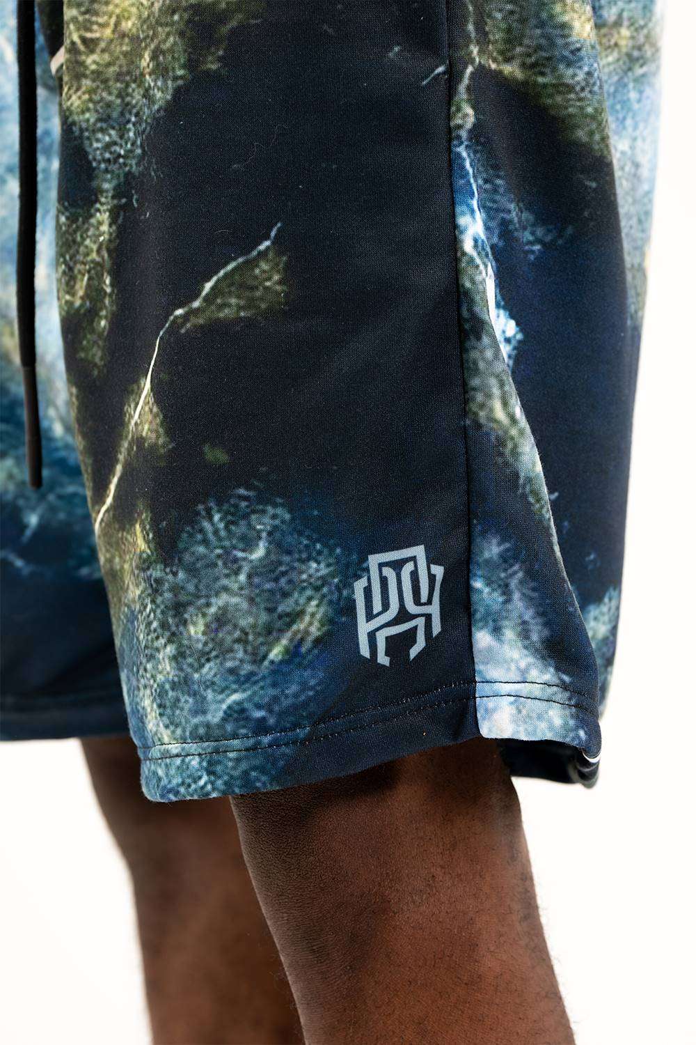 ELUSIVE SHORTS - AP CROWN - ANCESTRAL STREETWEAR