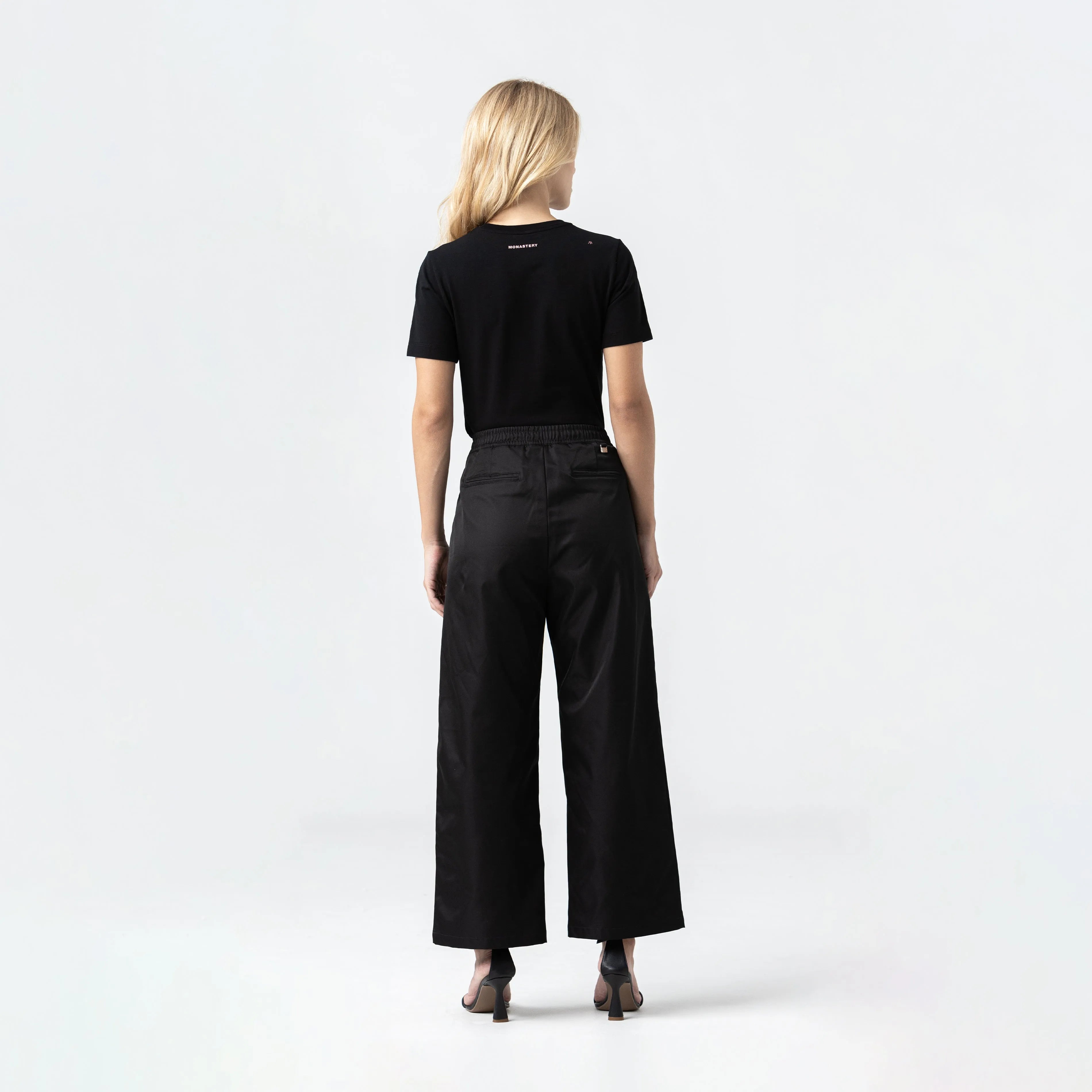 JAYN T-SHIRT WOMEN BLACK