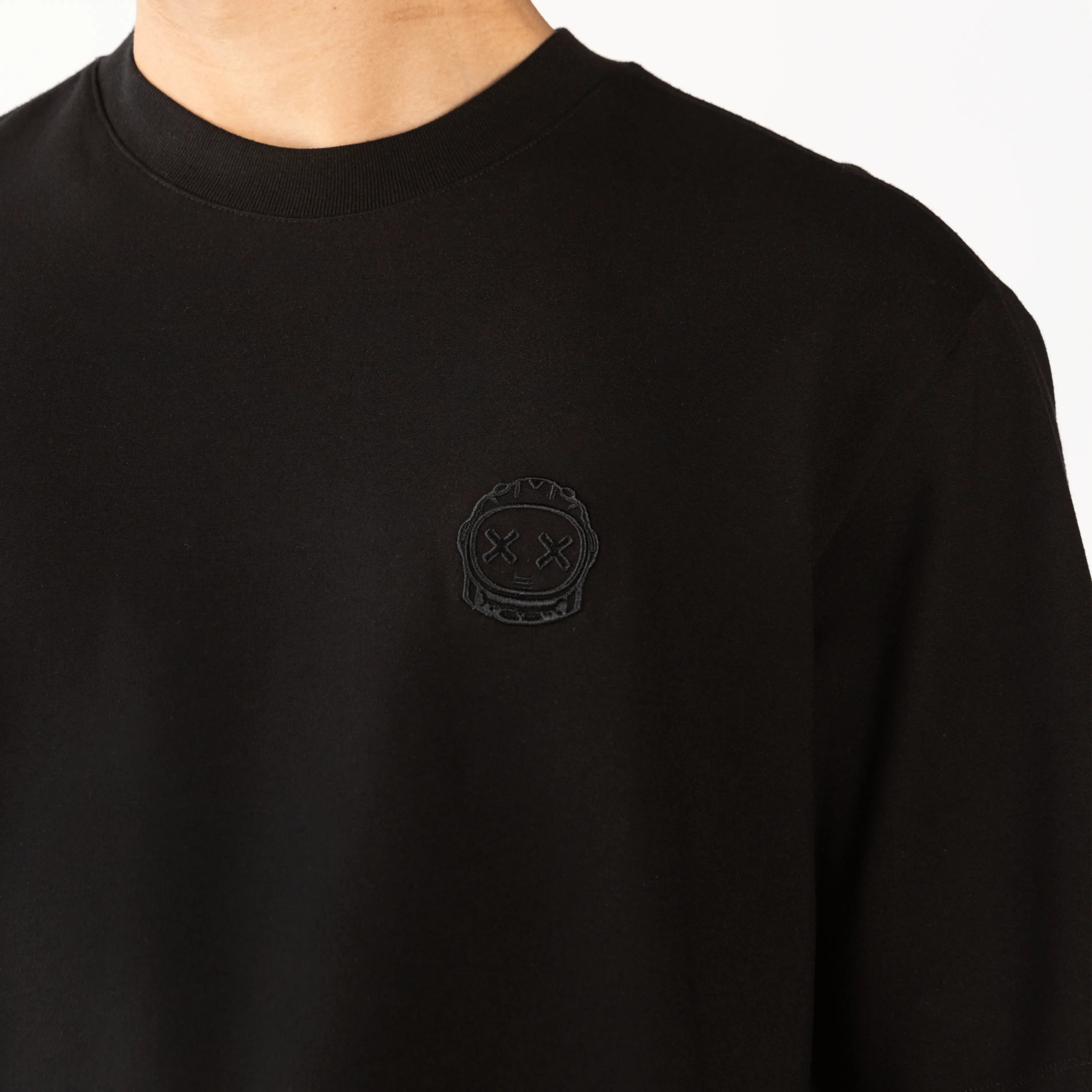 APILO OVERSIZE MEN MST BLACK