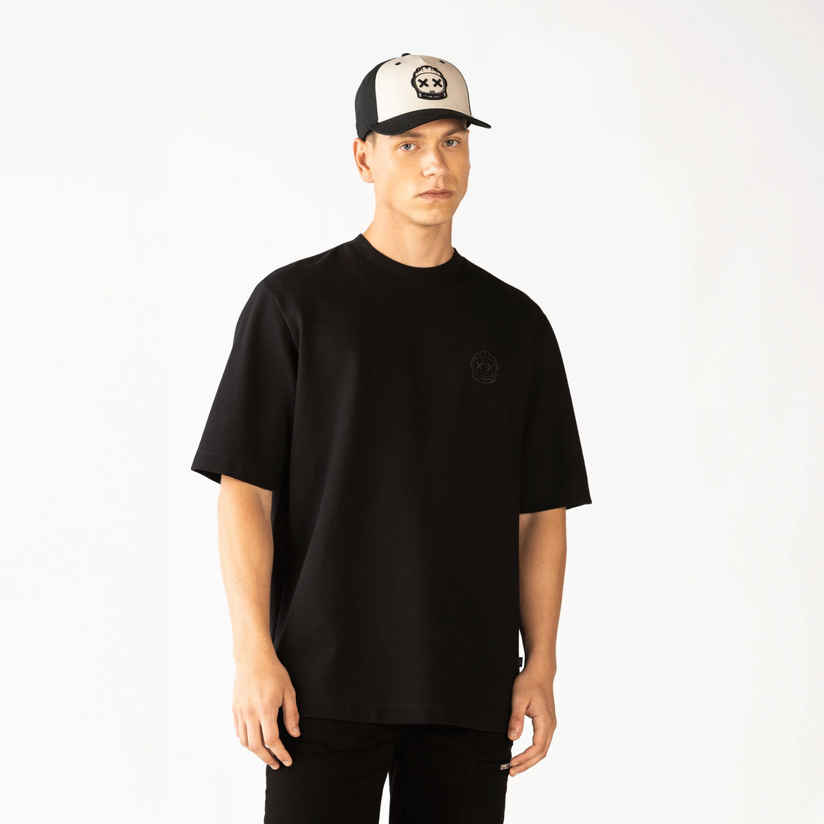 APILO OVERSIZE MEN MST BLACK
