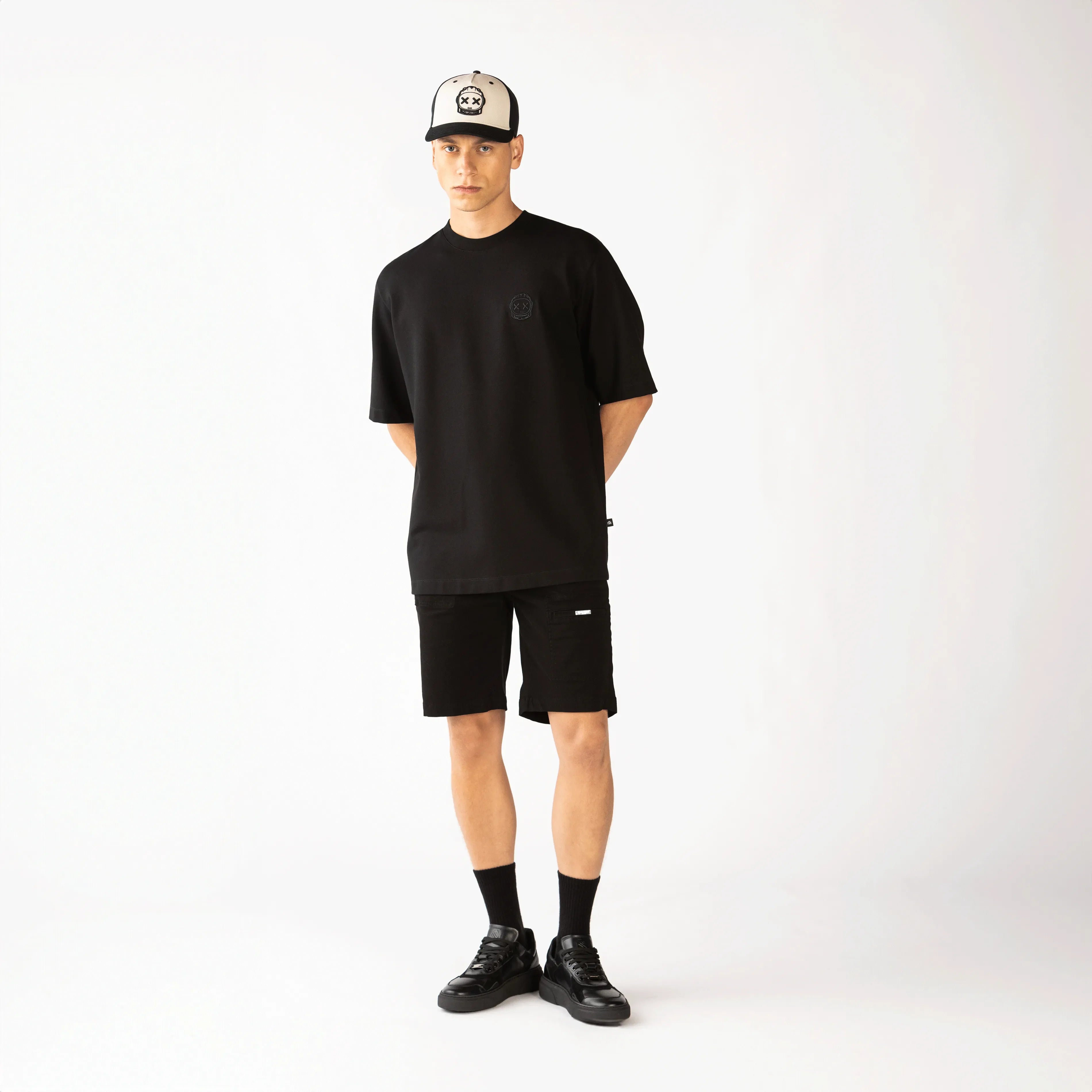 APILO OVERSIZE MEN MST BLACK