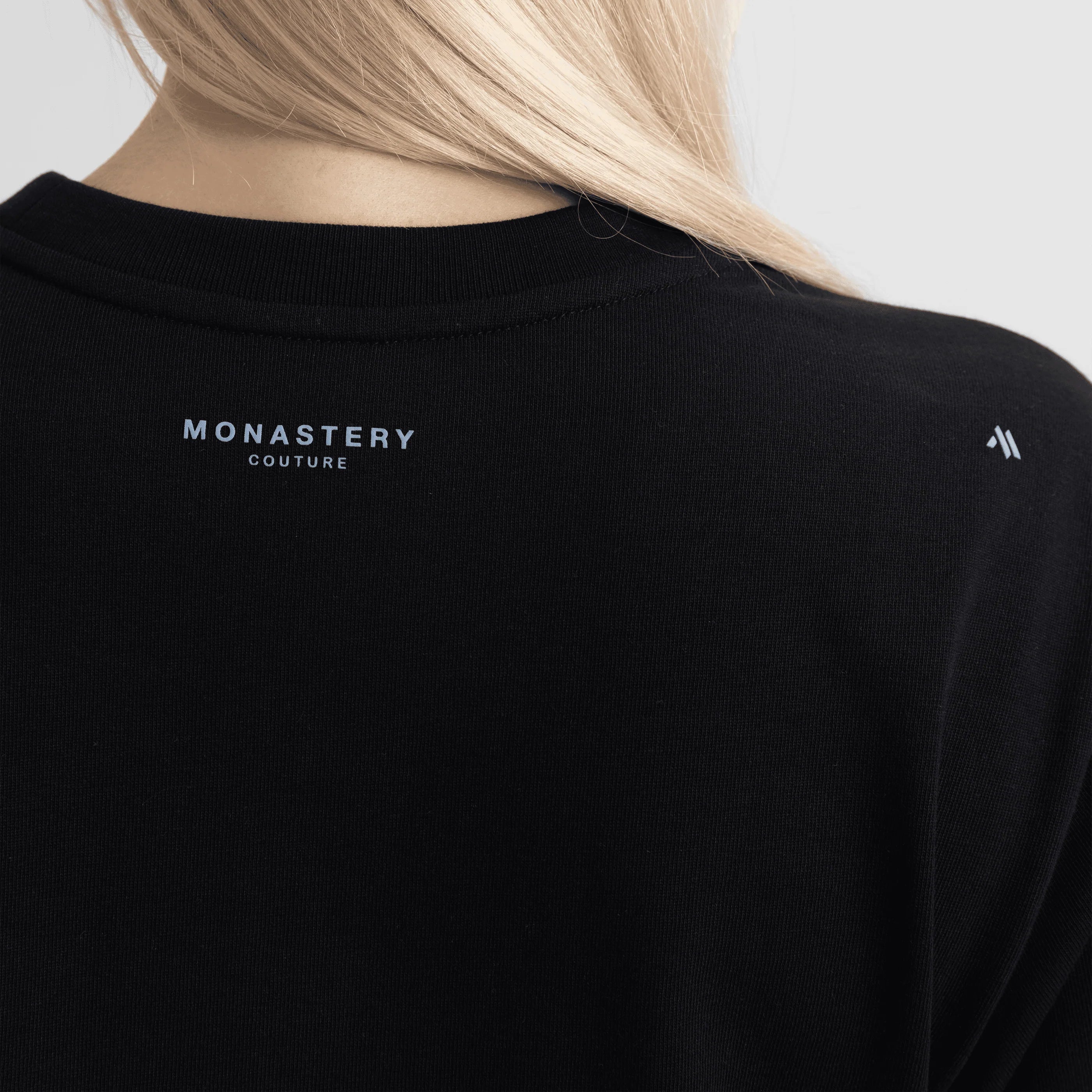 OPEL CROP TOP BLACK