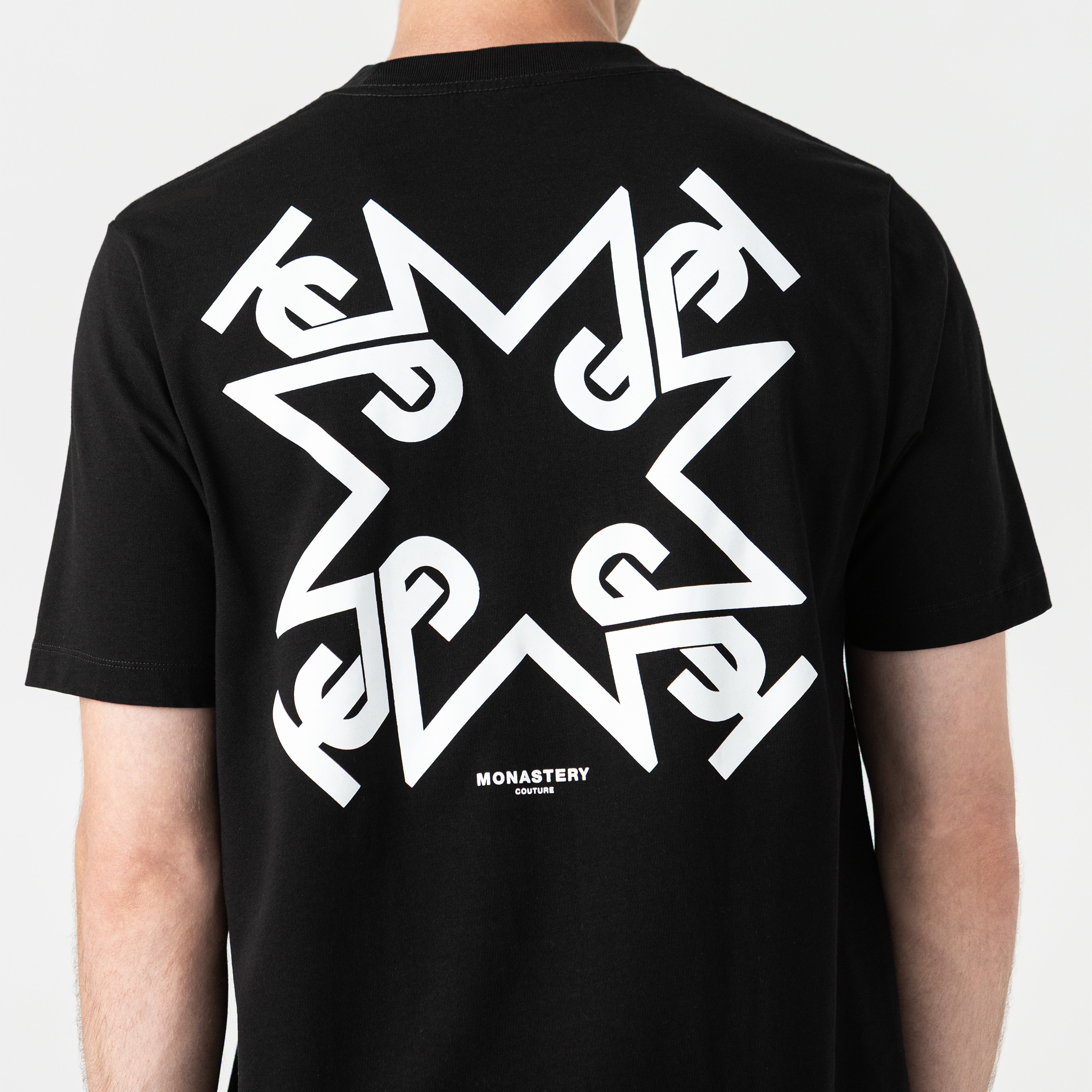 PRAGA T-SHIRT MEN BLACK