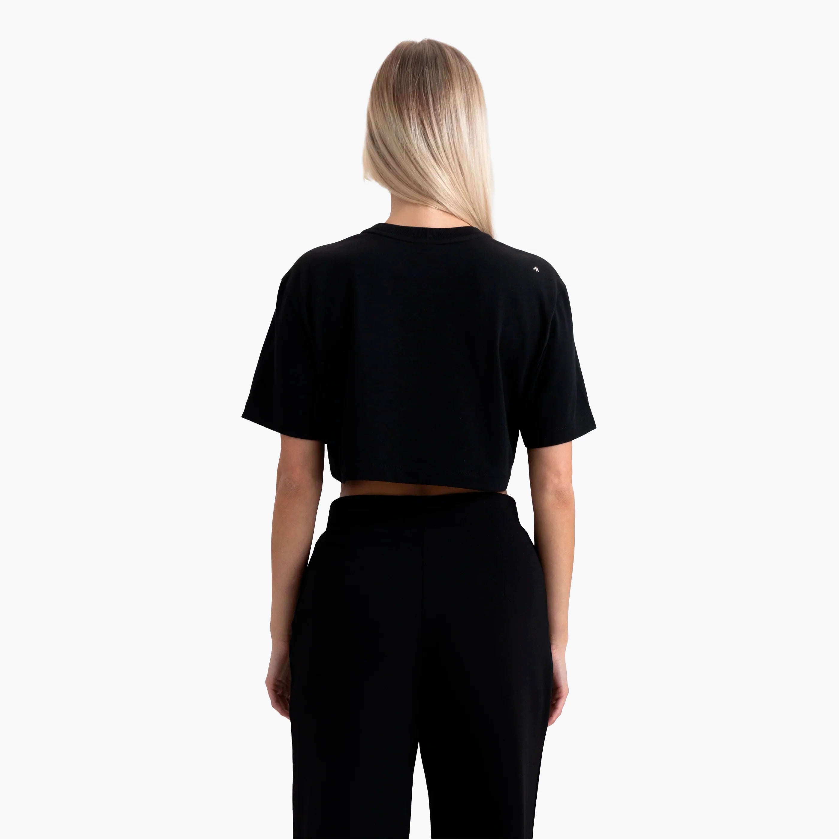INVICTA CROP TOP BLACK